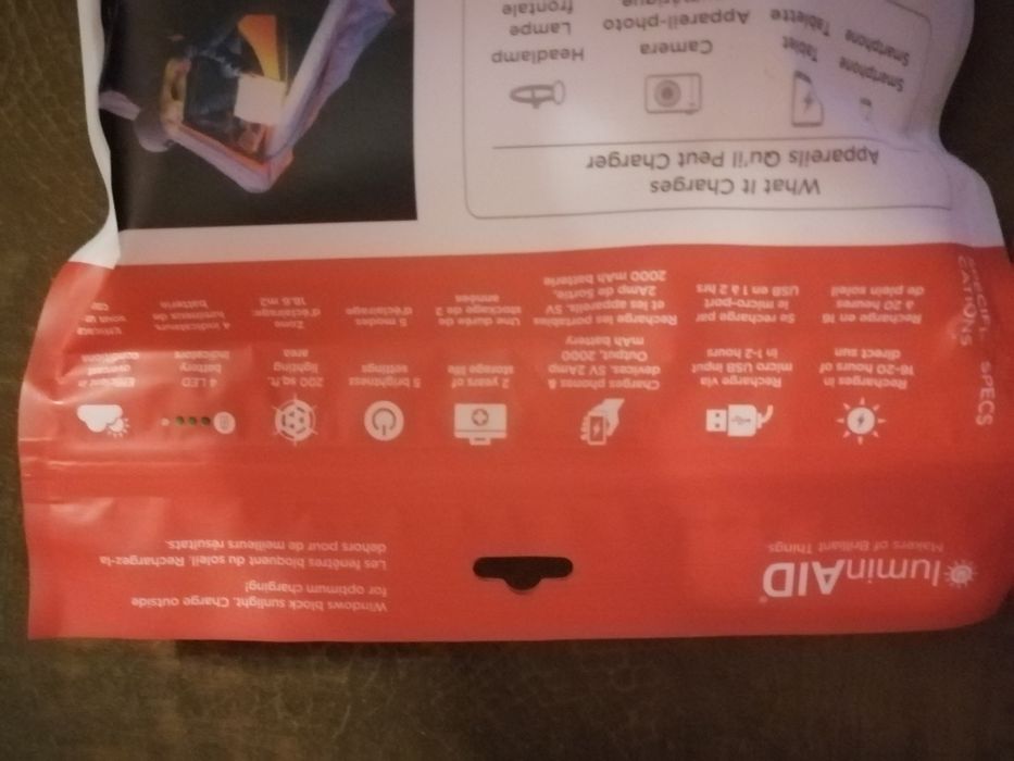 Led Соларен туристически фенер, usb зарядно Lumin Aid