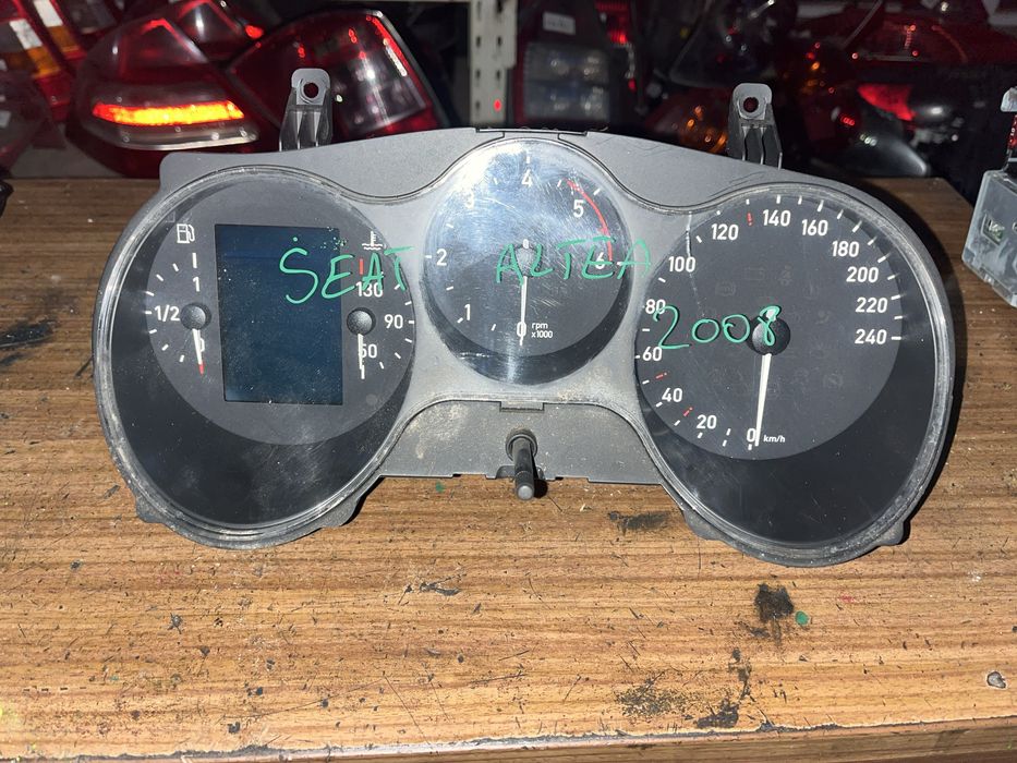 Ceas bord seat altea 2.0tdi 2008