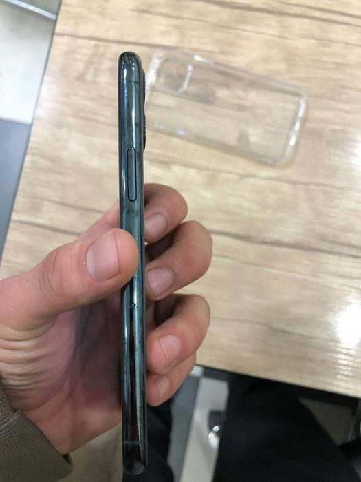 iPhone 11 pro dual ZAA