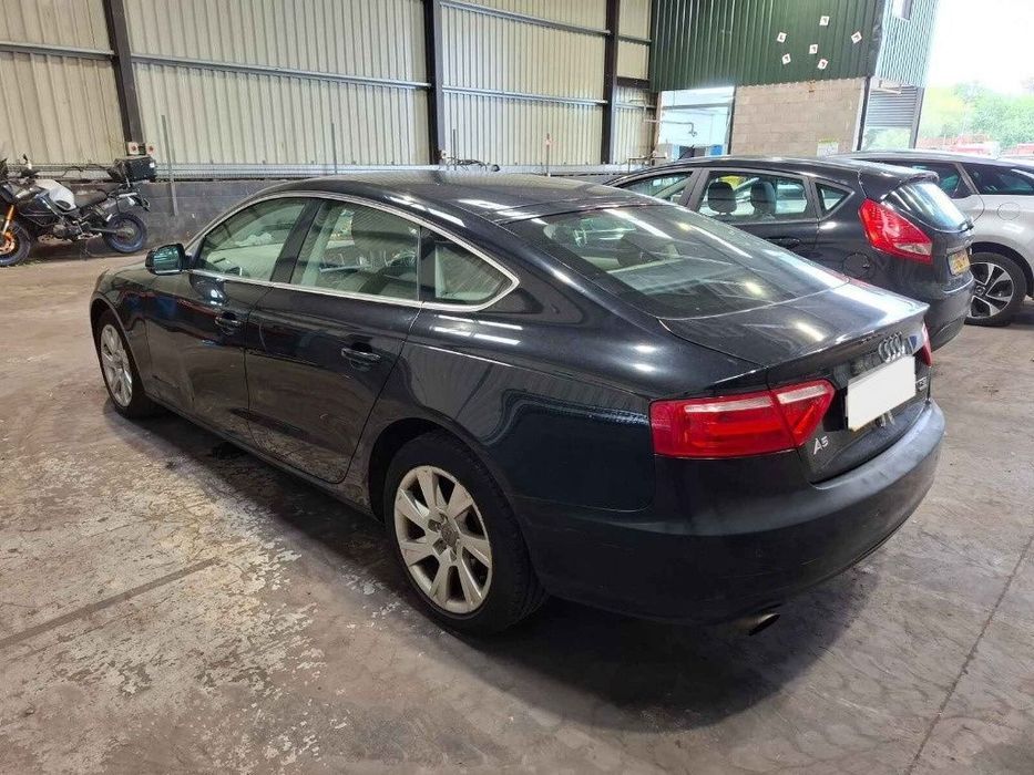 Bara spate Audi A5 2011 SPORTBACK 2.0 TFSI CDNC