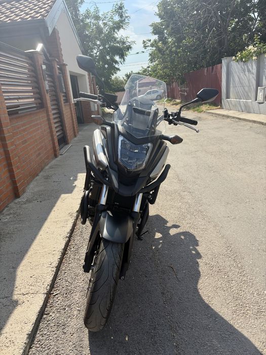 Honda NC750X 2016