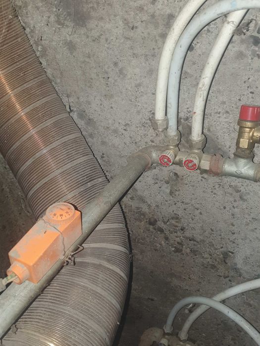 Centrala termică lemne Viadrus 30 kw din fontă + Boiler electric