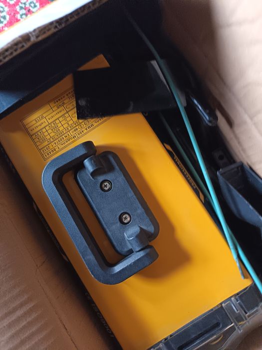 Svarka aparat sotiladi yangi