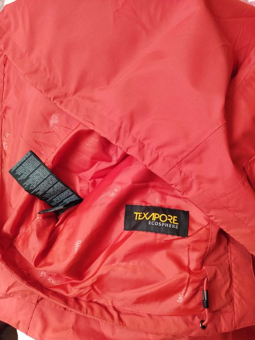 дамско яке Jack Wolfskin- XL- червено- водоустойчиво- ветроустойчиво-