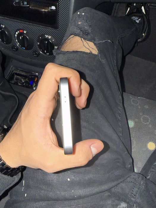 Samsung S24 256GB White