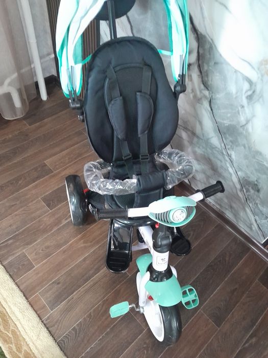 Детский трёхколёсный велосипед