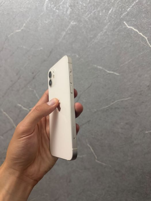 Iphone 12  64gb 79% акб