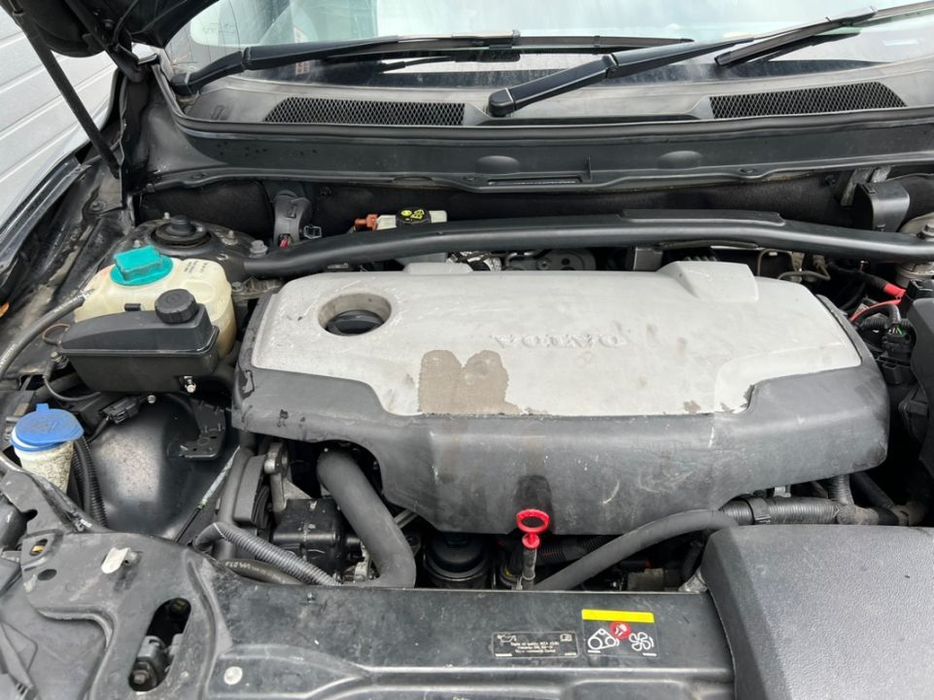 DEZMEMBREZ Piese Auto VOLVO XC90 Active Awd D5 SUV 4x4 Motor 2.4 Diesel 185 CP euro 4 5 Cutie de Viteze Automata Manuala  2006-2012 KIT INJECTIE injectoare cu fir