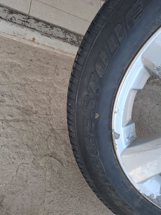 Шины 235/55/18. Продам!.