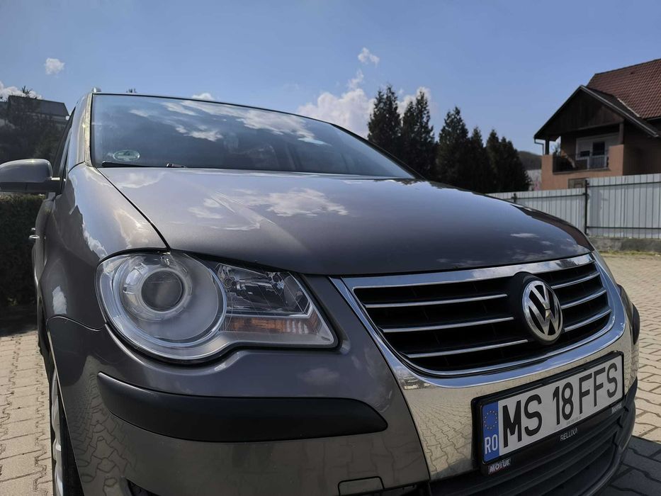 VOLKSWAGEN Touran 2007 — imagine 5