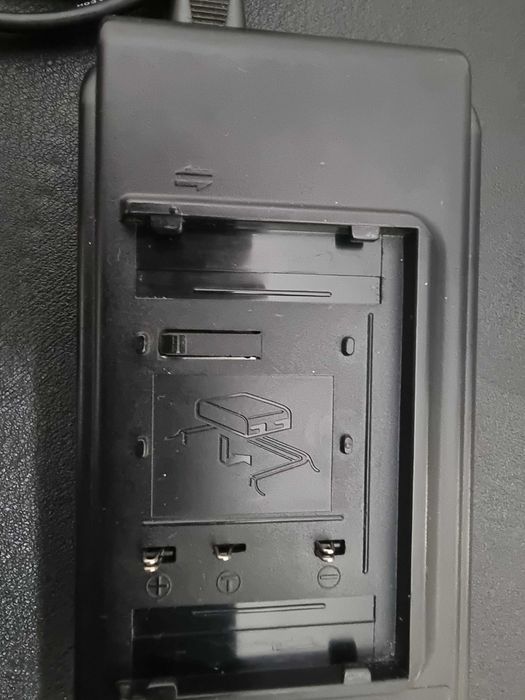 Зарядное устройство/Сетевой адаптер Panasonic VSK0317