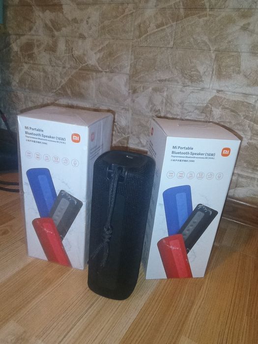 Mi Portable Bluetooth Speaker (16W)