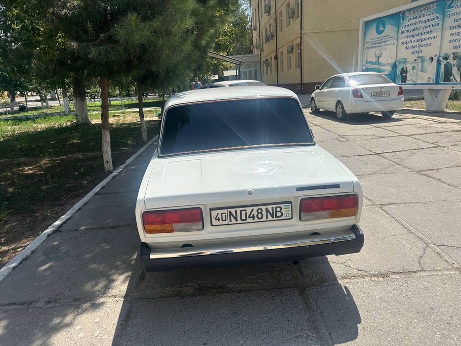 Жигули  ваз 2107
