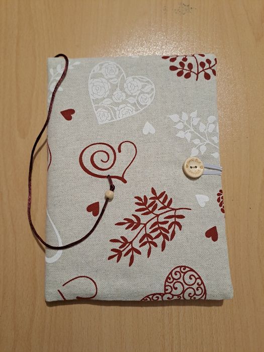 Текстилни калъфи/ подвързии за книги