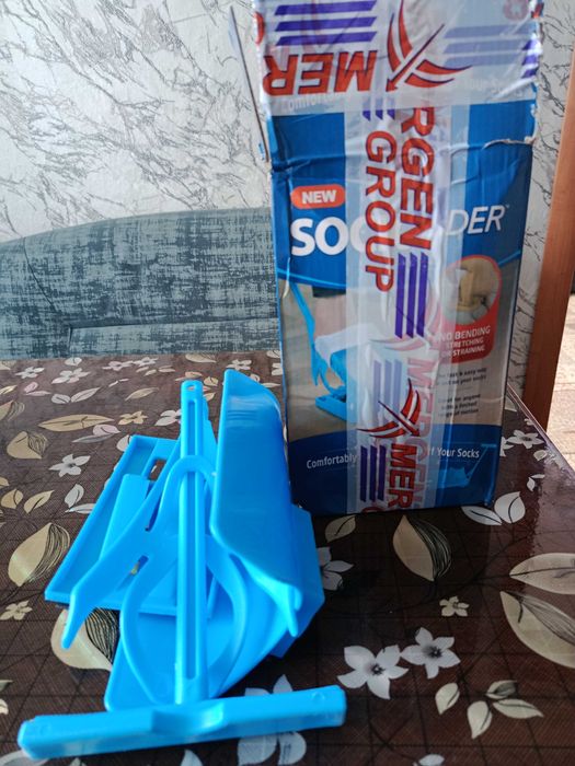 Приспособление для одевания колгот, носков