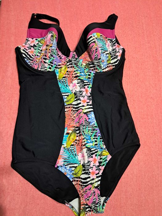 Vand costum de baie Astratex