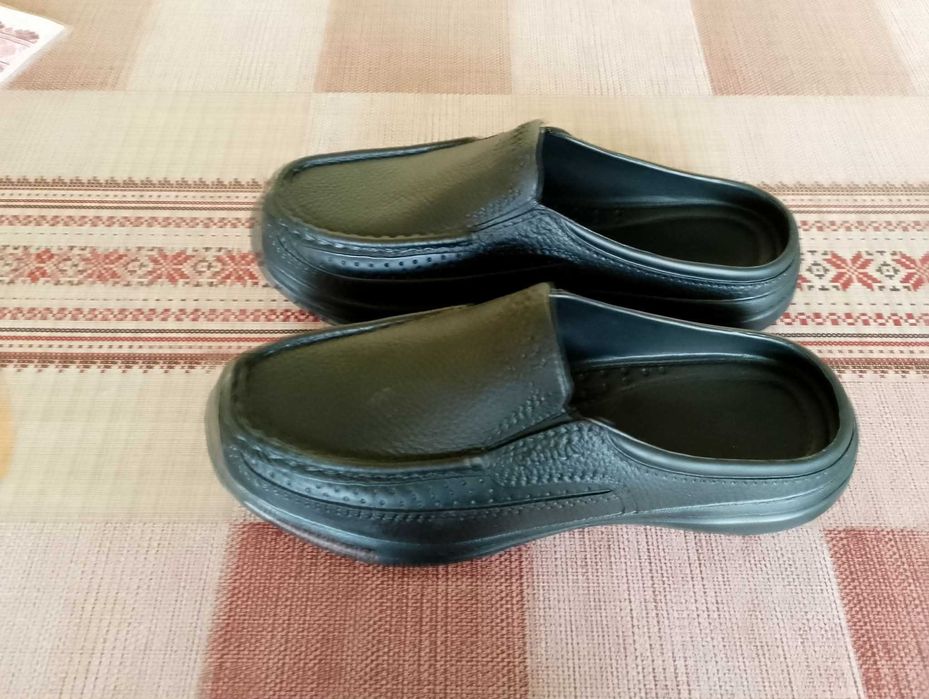 чехли водоустойчеви.