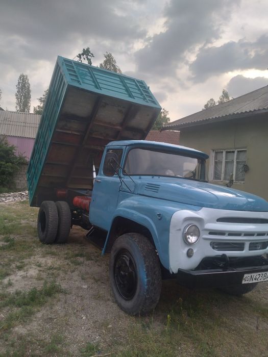 Зил бартавой ( самосвал 3.80м)