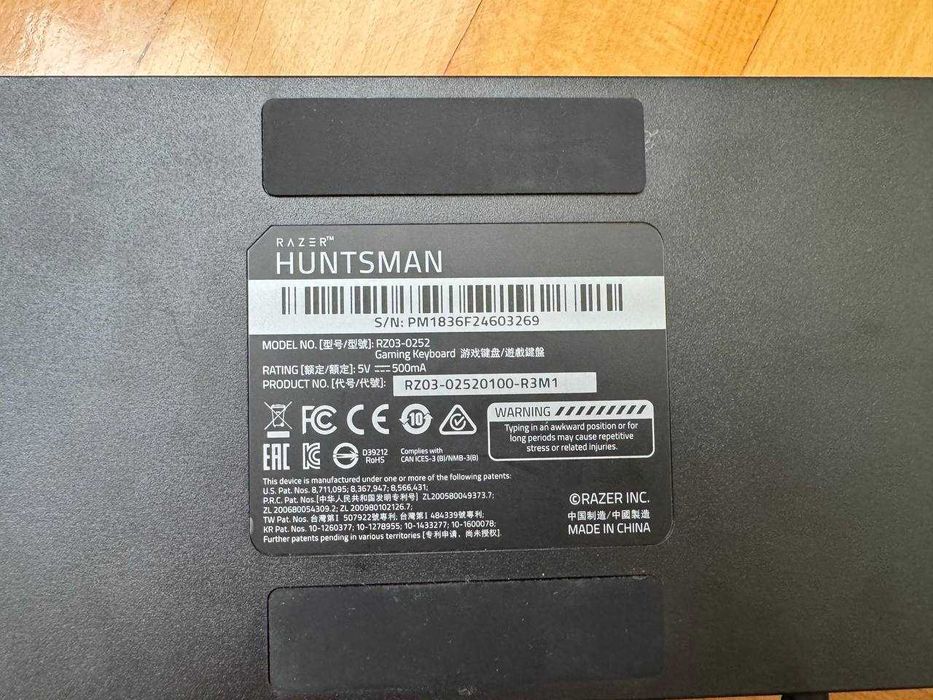 tastatură Raser Huntsman