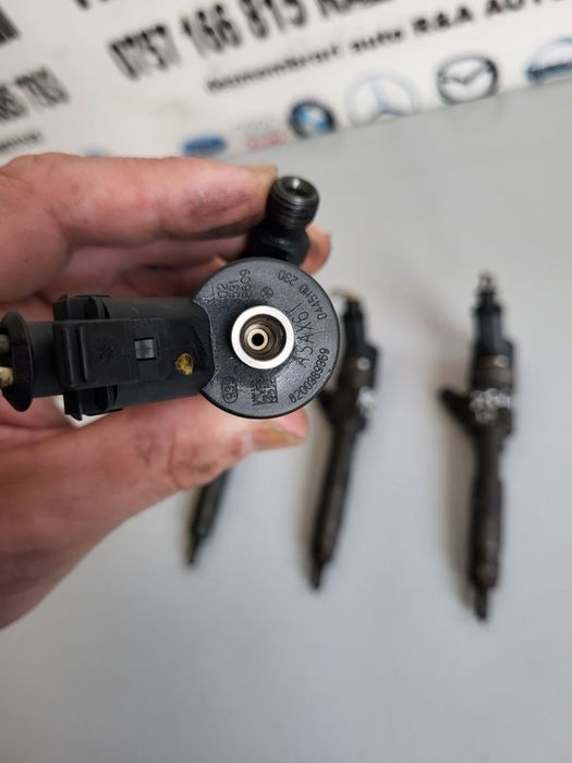 Injectoare Injector Renault Trafic Laguna 2 Scenic 2 Megane 2 Opel Vivaro Suzuki Grand Vitara 1.9 D