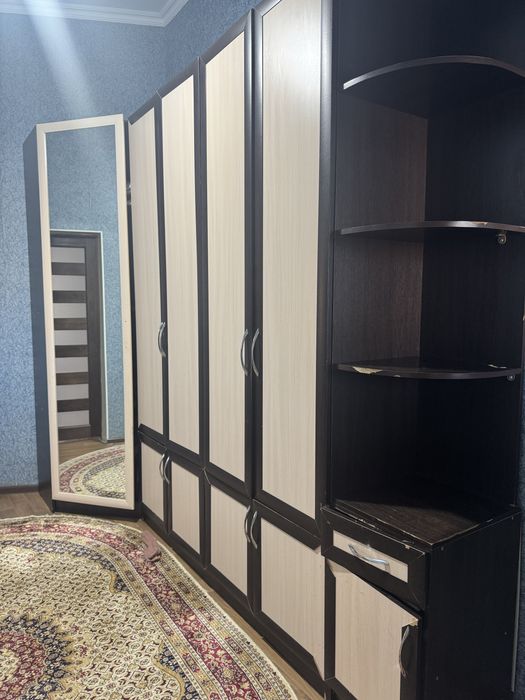 Прихожный шкаф..