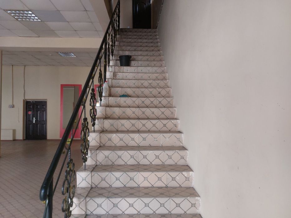 Сдаётся склады от 100кв до 500кв