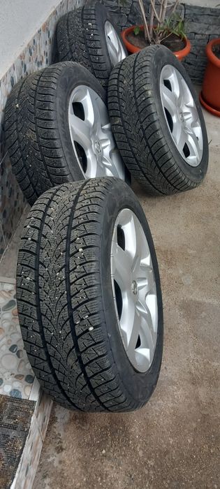 Anvelope cu jante de vanzare