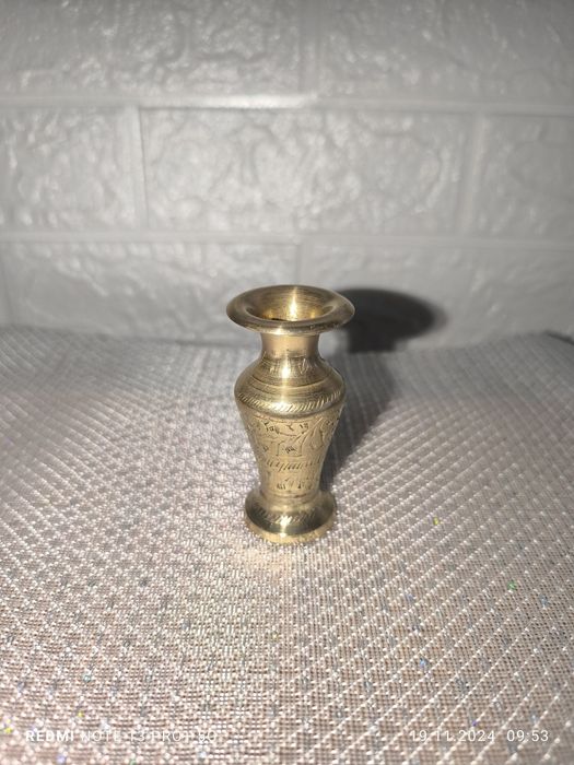 Вазы индийские  из латуни