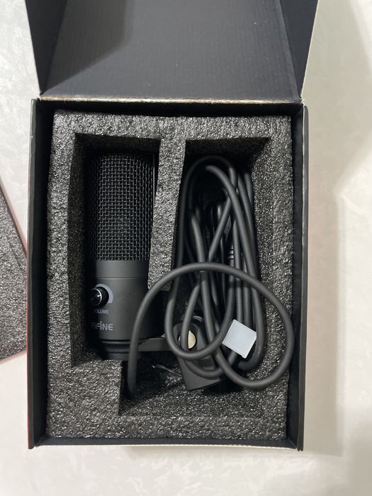 Продам микрофон fifine