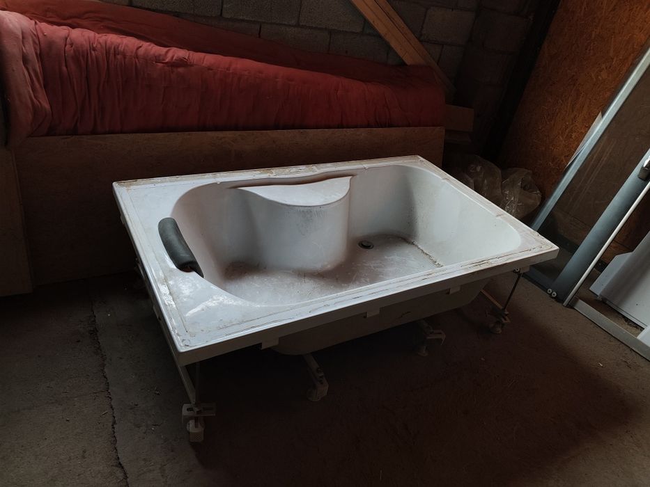 Продам Душевую сборную