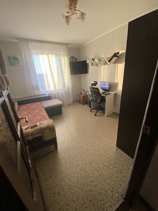 Продам 2 комн квартиру