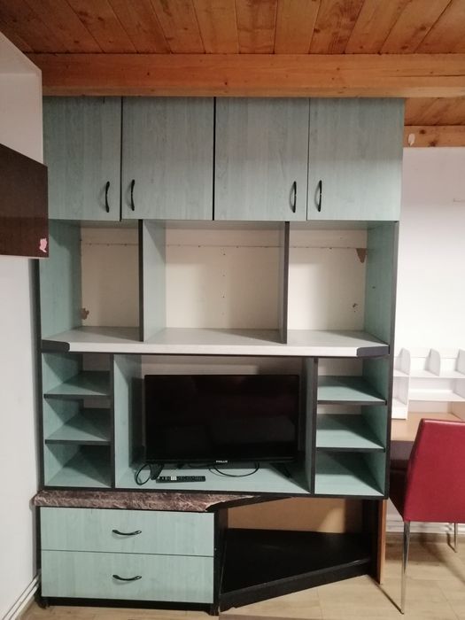 Vand corpuri mobila bucatarie