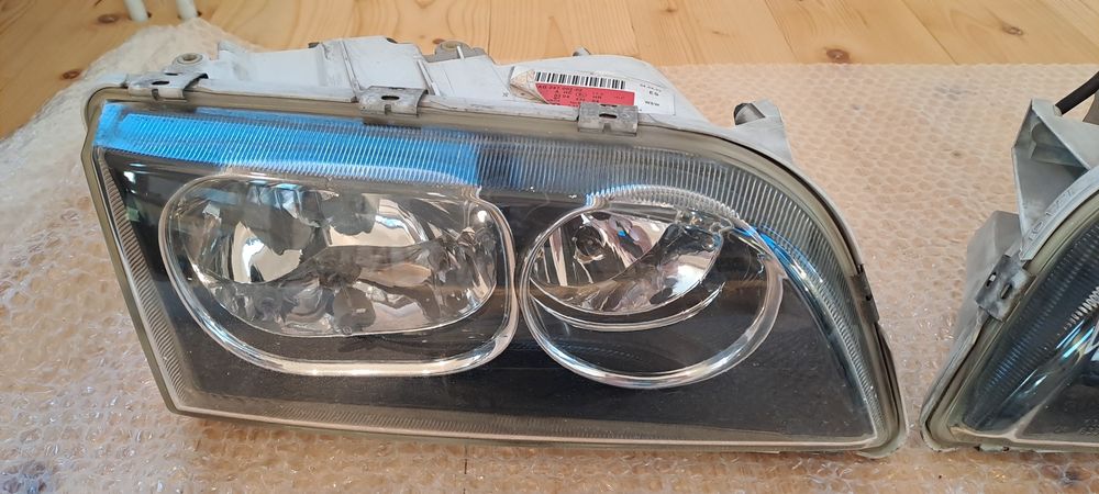 Volvo V40 2003 Фарове, стопове и мигачи