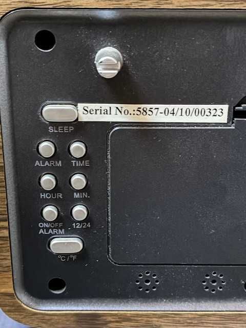 Radio cu ceas Denver TR 39