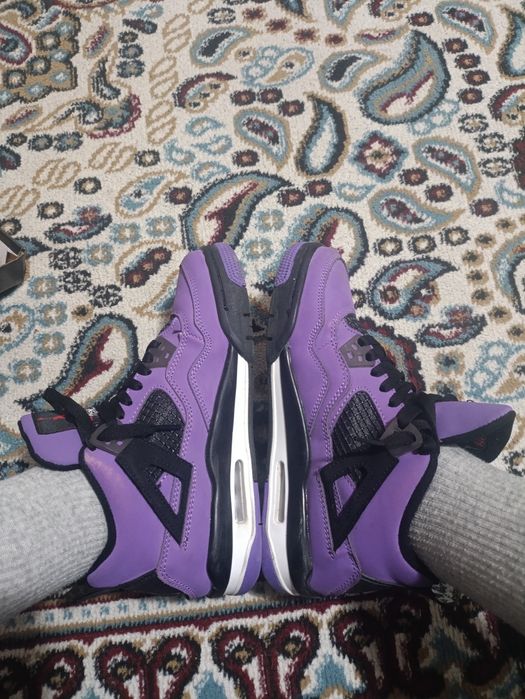 Jordan 4 фиолетовые