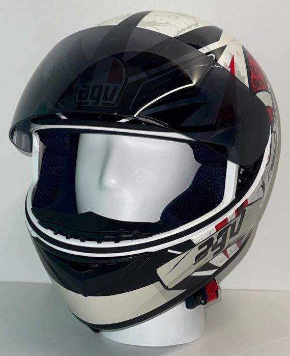 Каска за мотор AGV K3 размер XL в неразличимо от ново състояние.