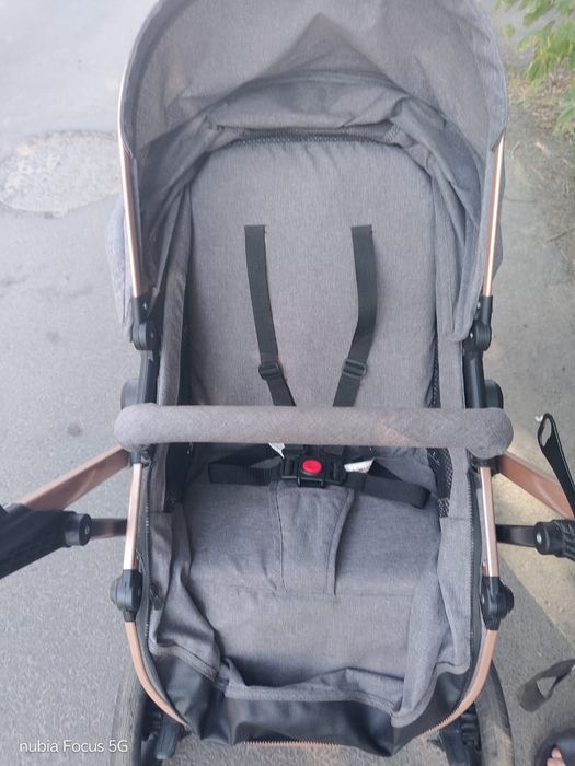 Продам Коляску! СРОЧНО!