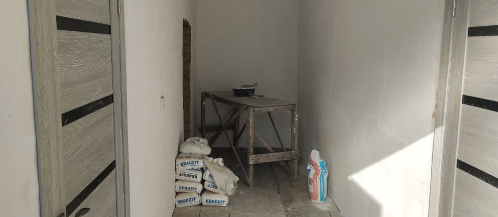 Ховли уй сотилади