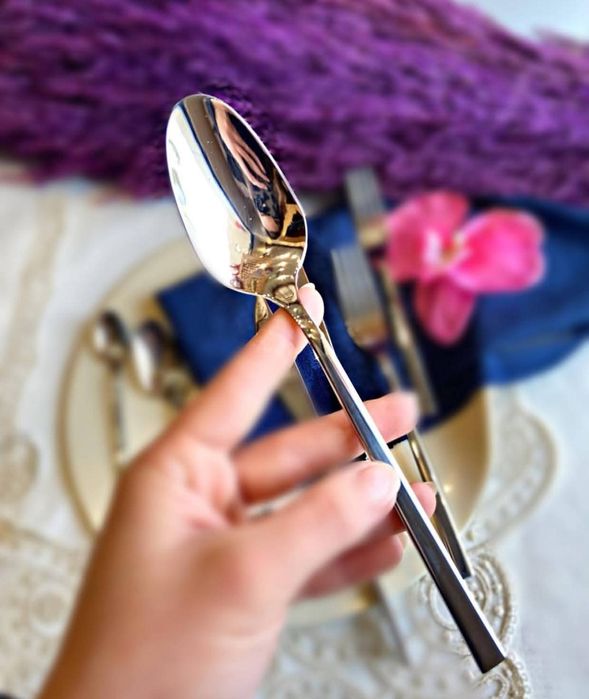 KARACA New Everest 84части 
Комплект Прибори за Хранене