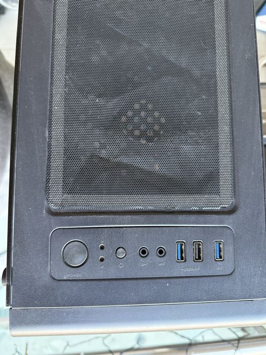 Sistem Desktop Gaming Serioux