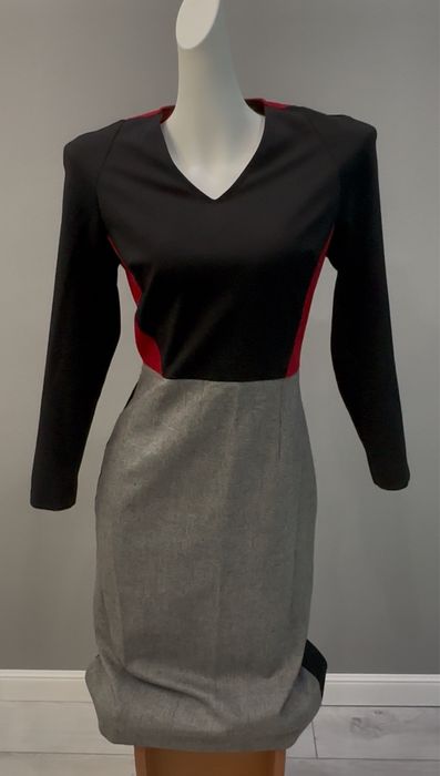 Платья, верхняя одежда, сумки - распродажа