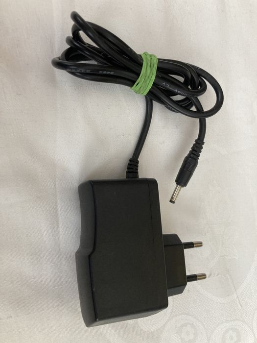 Alimentator 8,4v . Adaptor 8,4v . Transformator 8,4v