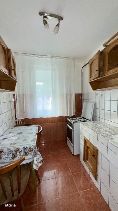 2 camere Complex Nord – vis-a-vis Biserica Sfinții Petru și Pavel