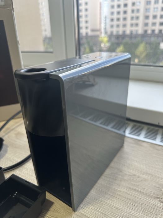 Кофемашина Nespresso Essenza Mini C30