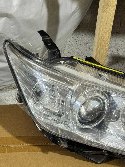 фара на тойота камри 50 европа/америка