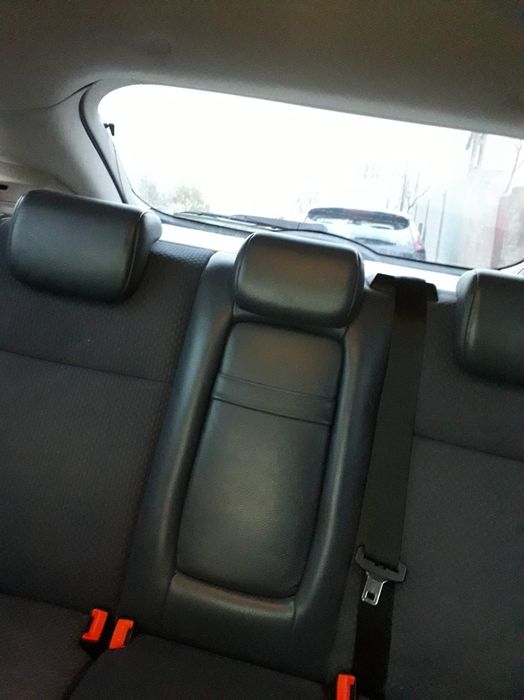 Vând Ford focus 2 1.6 ti-vct 115cp