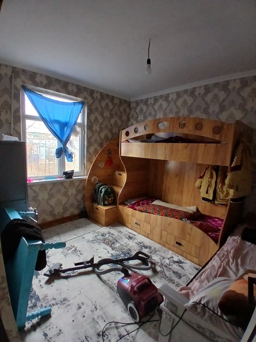 Uy sotiladi azadbawda