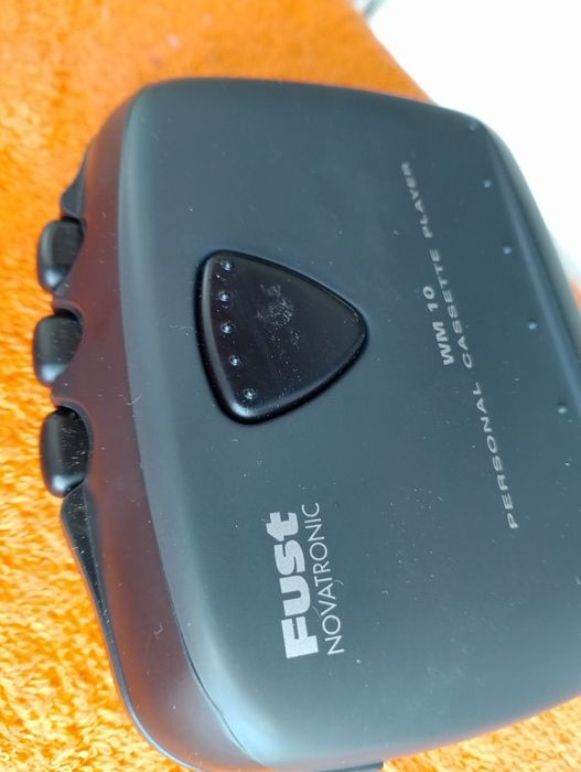 Walkman fust Elveția by Sony