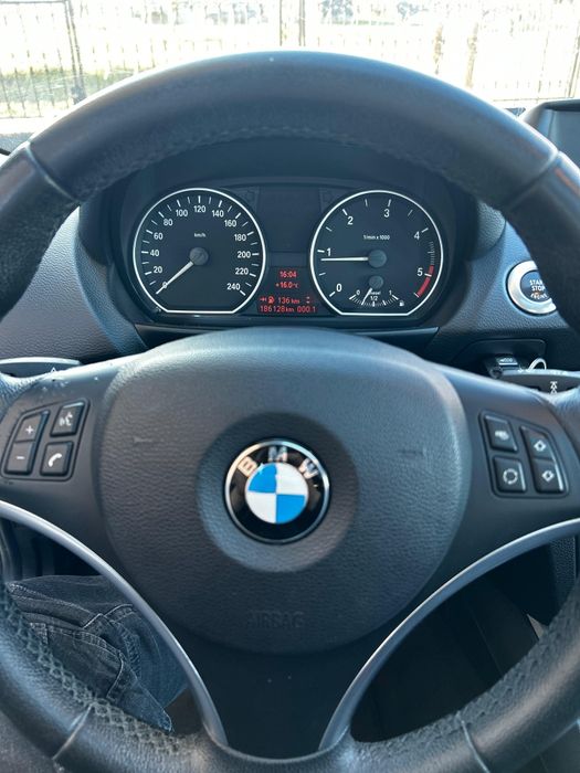 Bmw seria 1 2.0d 143cp 2011 distributie noua