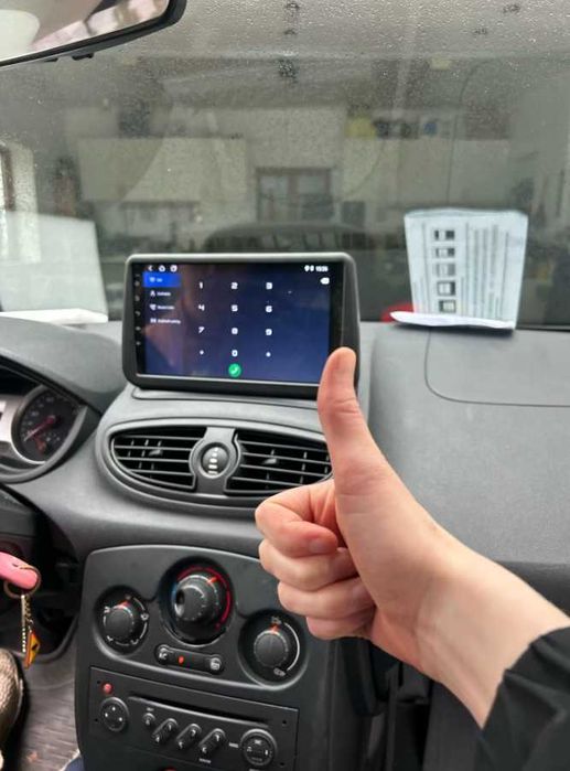 Navigatie Android 15 Renault Clio 3  - CarPlay QLed 4G DSP